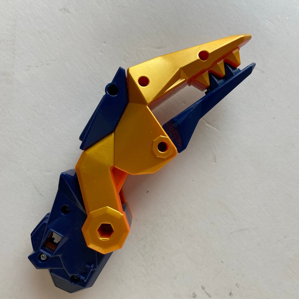 Claw